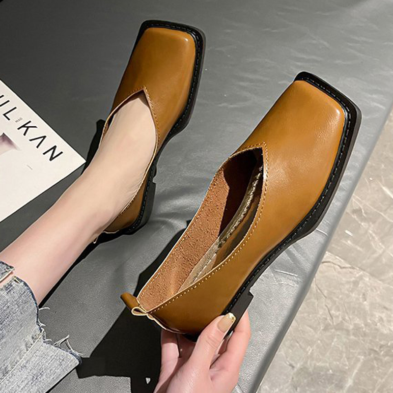 Women Shoes Sneakers - Damskie czółenka na niskim obcasie, obuwie
